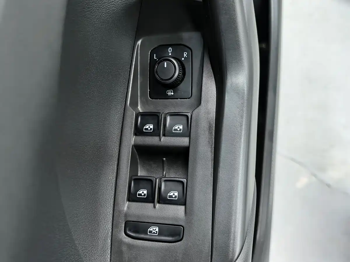 Volkswagen T-Cross 2021 280TSI DSG Comfort Edition фото 11