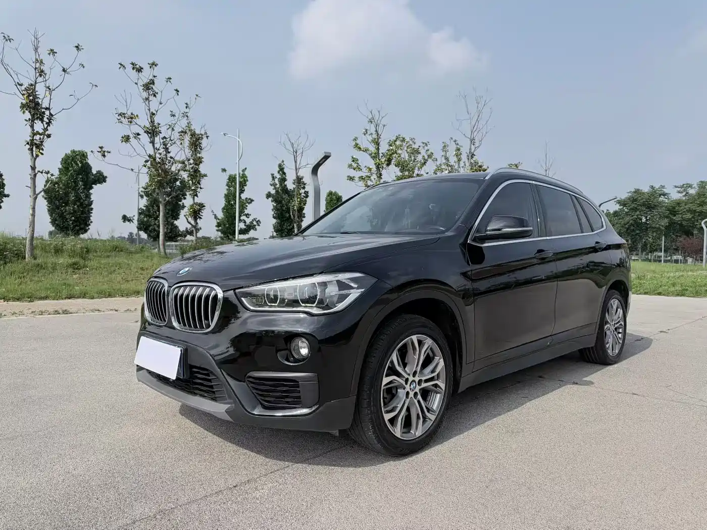 BMW X1 2019 sDrive20Li Leading Model