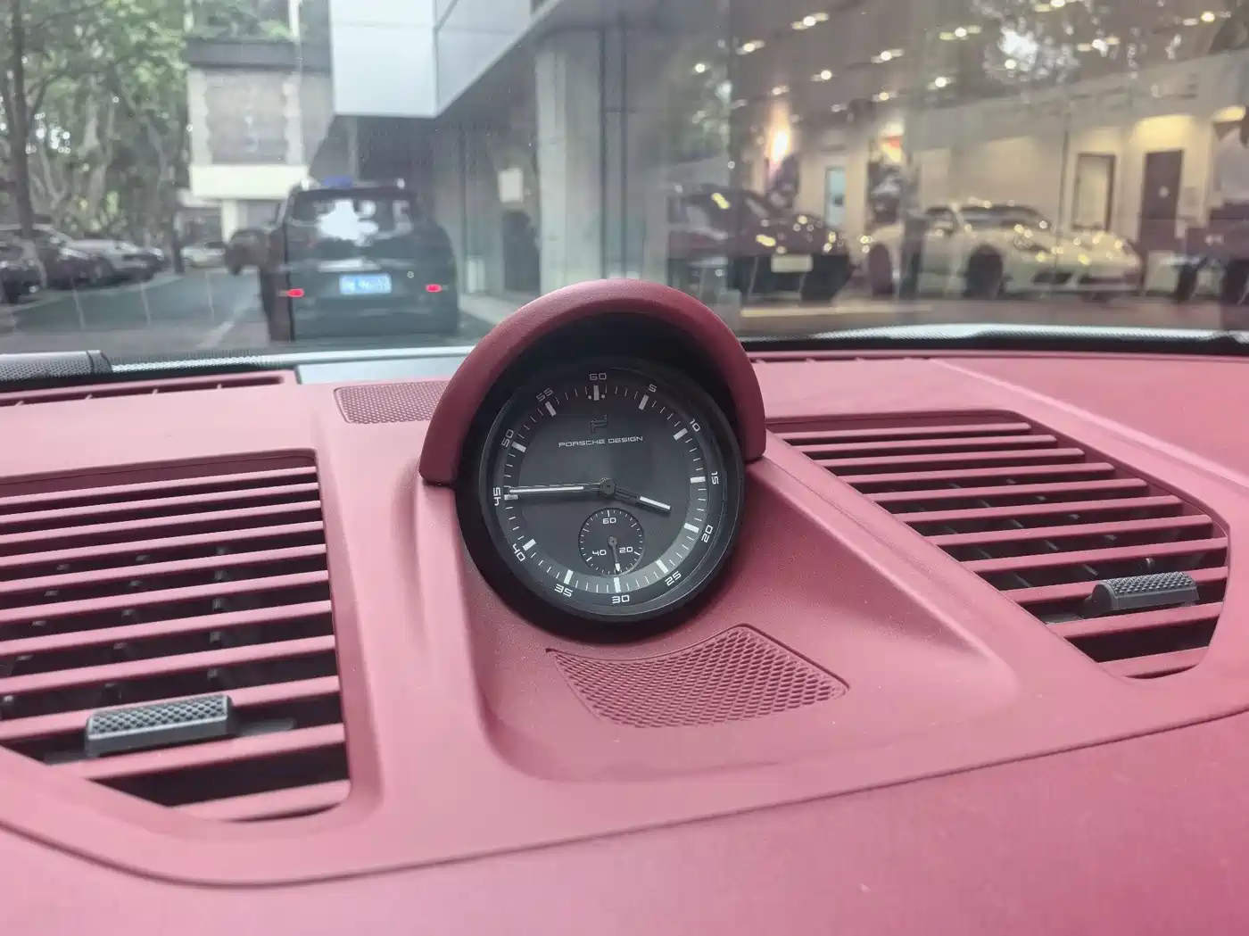 Porsche 911 2023 Carrera 3.0T фото 14