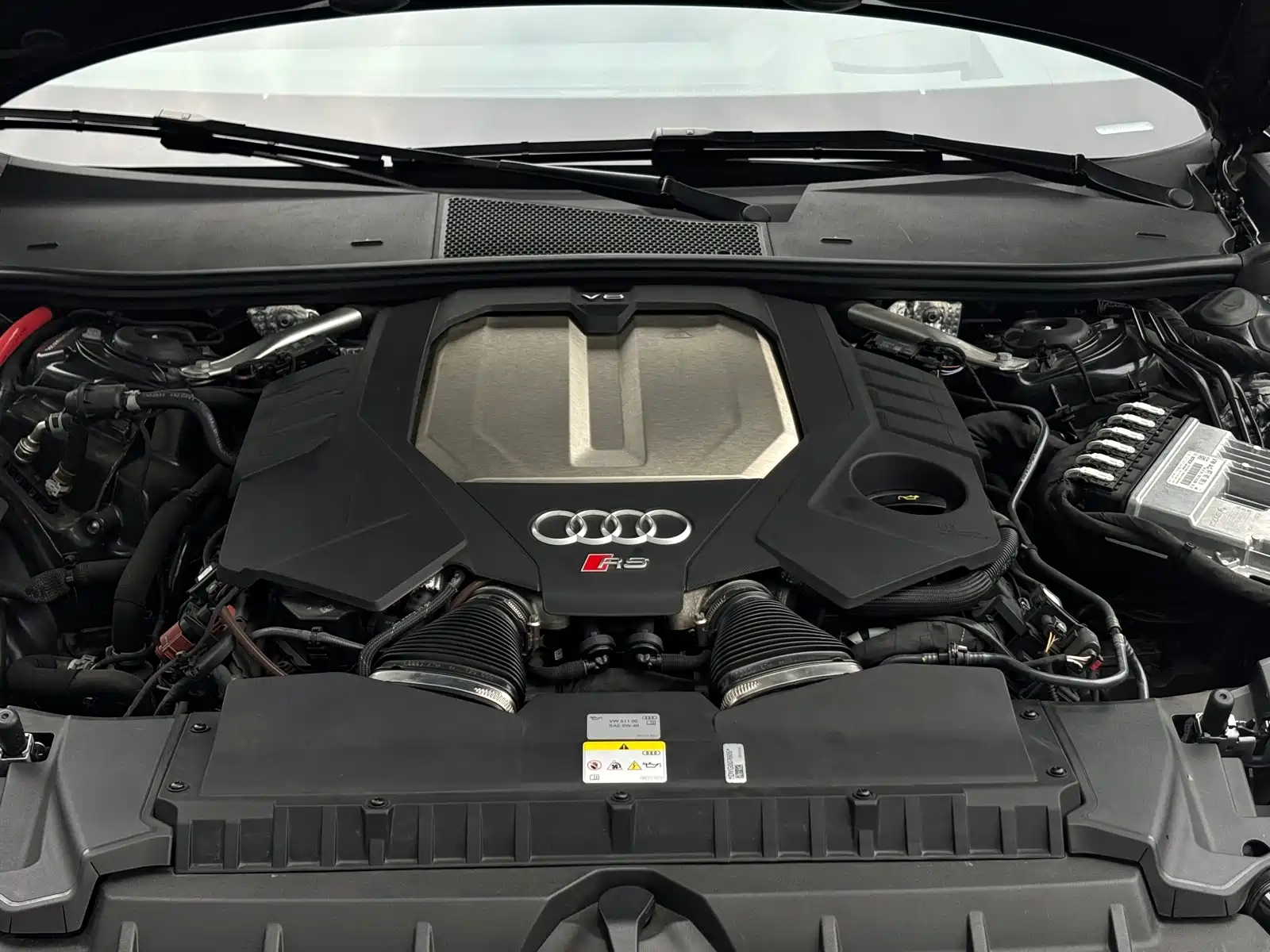 Фото 19 - Audi RS 6
