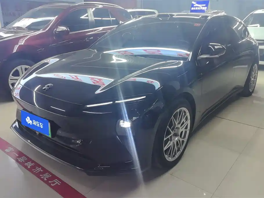NIO NIO ET5T