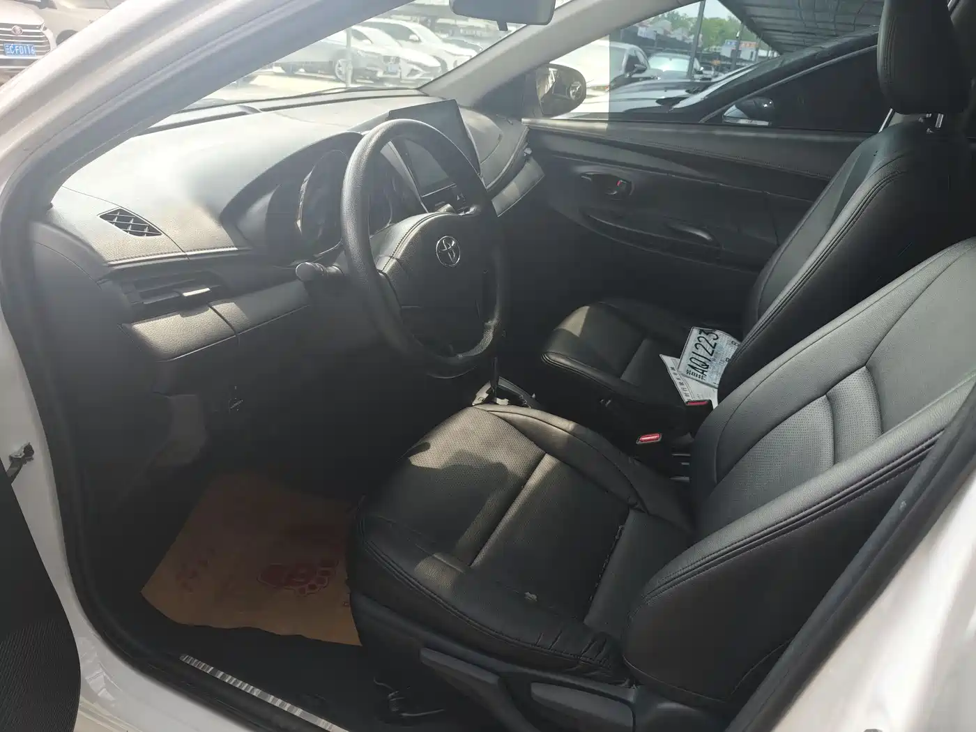 Toyota YARiS L Zhi Xuan 2016 Facelift 1.5E CVT Charming Edition фото 5