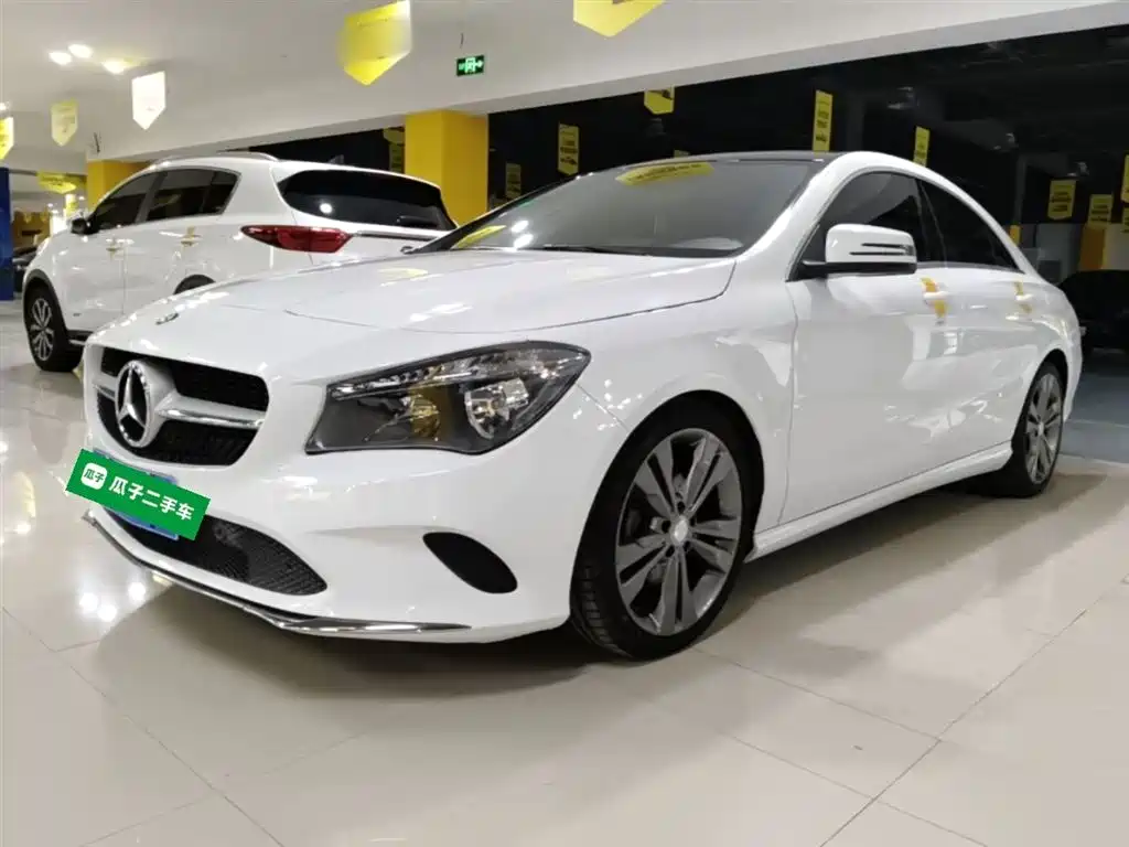 Mercedes-Benz CLA (Import) 2017 CLA 200 Dynamic фото 2