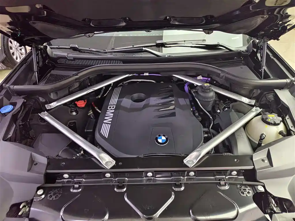 BMW X7 2023 xDrive40i Leading Luxury Package фото 15
