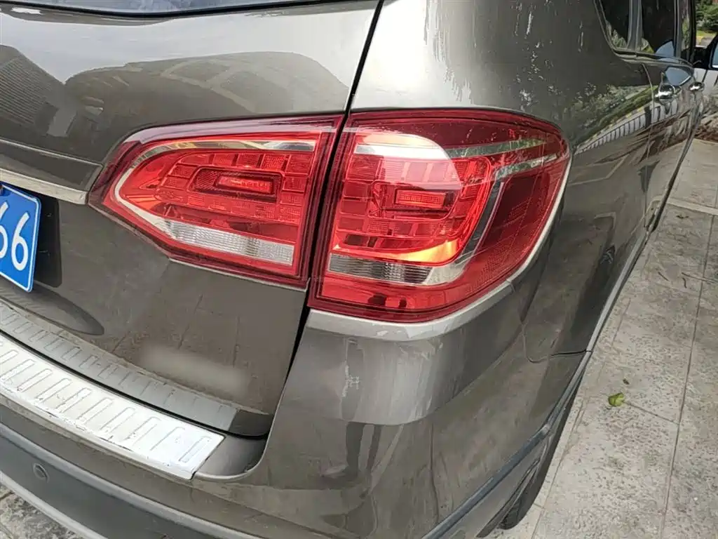 Haval H6 2017 Red Label Sport 1.5T Automatic 2WD Luxury фото 8