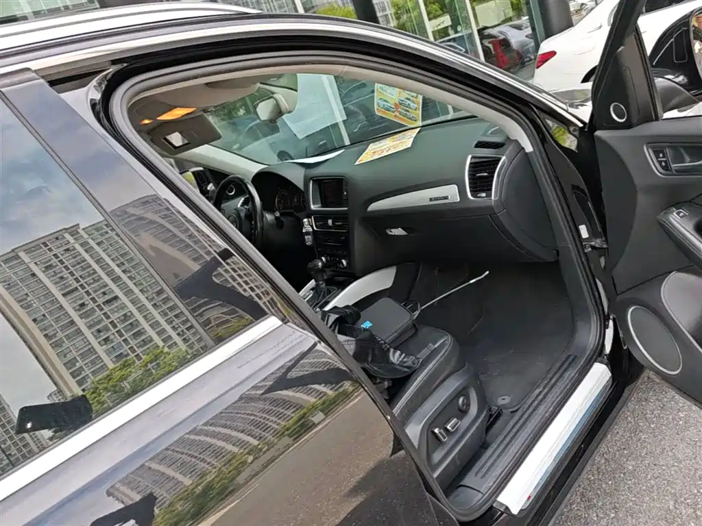 Audi Q5 (Import) 2013 45 TFSI quattro Sport фото 11