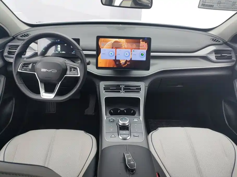 BYD Destroyer 05 2024 2024 Glory Edition DM-i 120KM Luxury