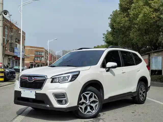  Subaru Forester 2019 2.0i Luxury