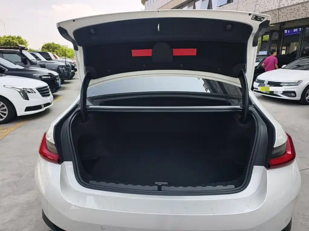 BMW i3 2025 2025 eDrive 35 L
