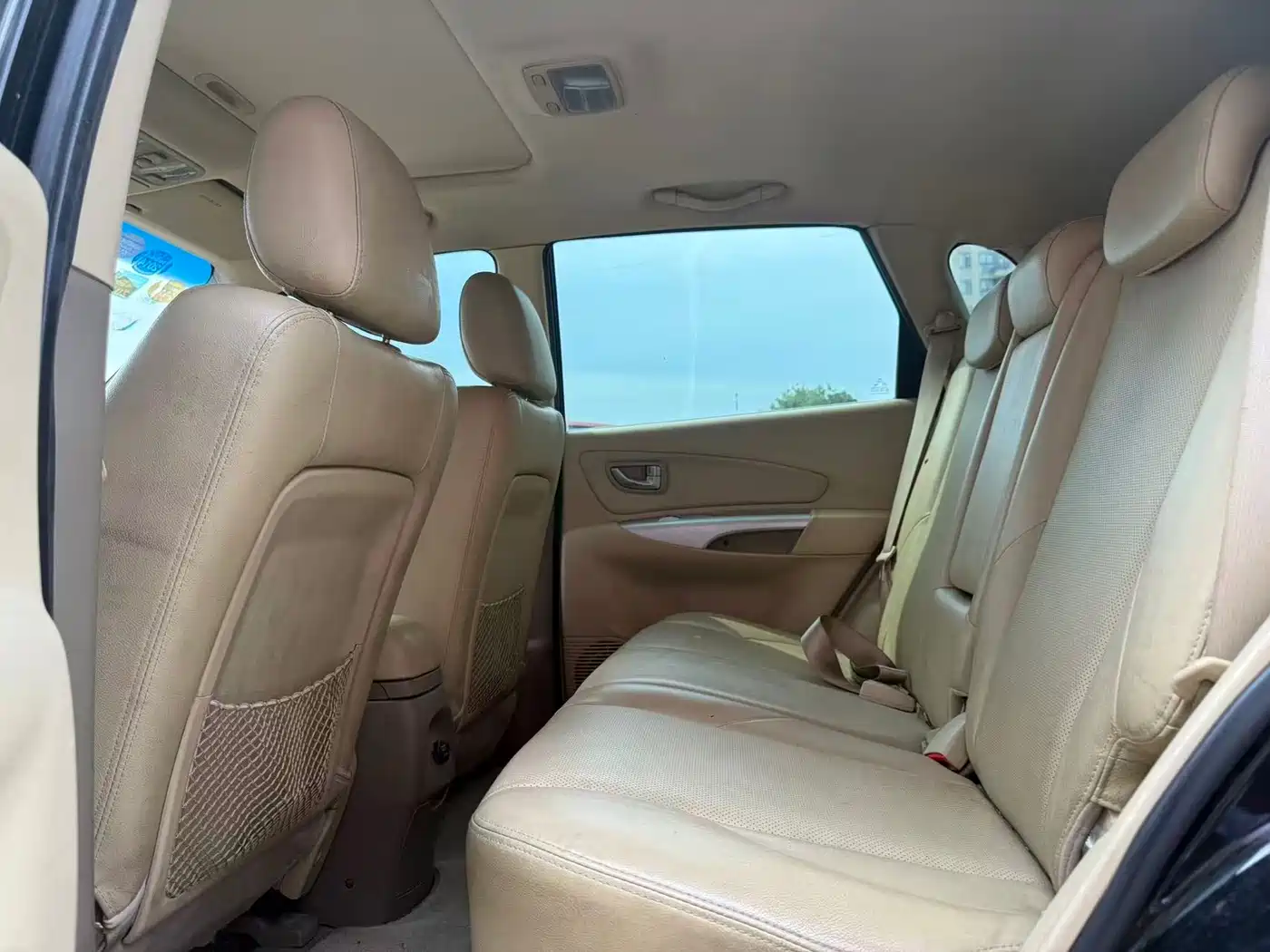 Hyundai Tucson 2009 2.0L Automatic 2WD Sunroof фото 12