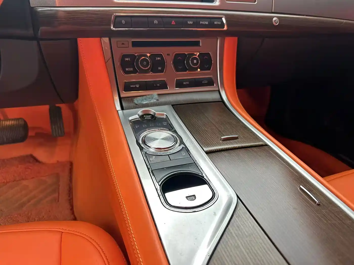 Jaguar XF 2014 2014 XF 2.0T Elegance Edition