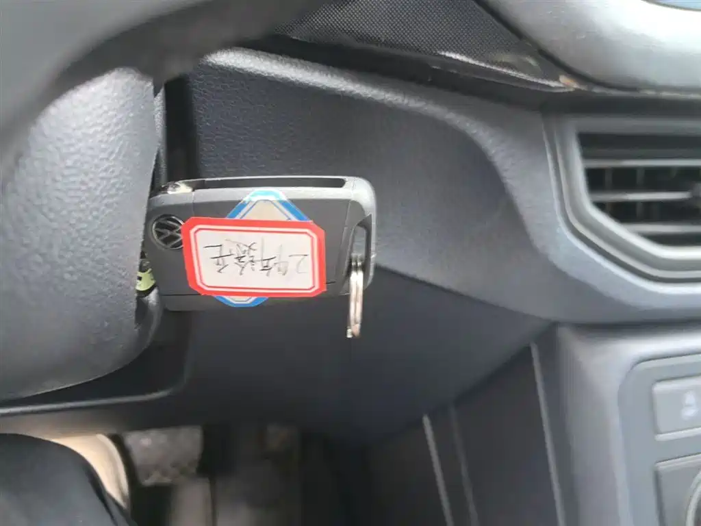 Volkswagen Tharu 2025 Model Rising Star 1.5L Advance Edition фото 17