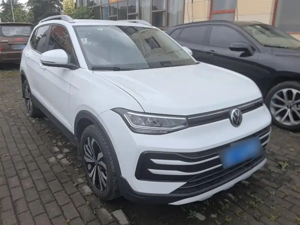Volkswagen Tharu 2025 Model Rising Star 1.5L Advance Edition фото 22