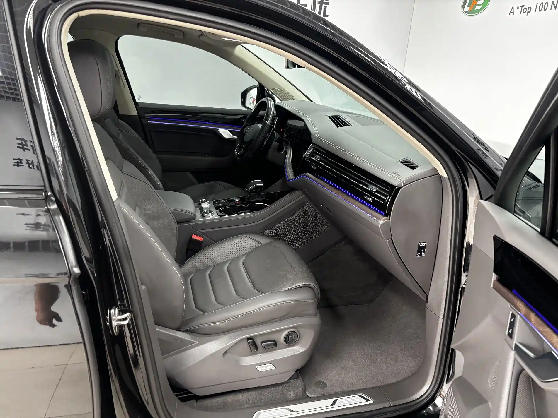 Photo 25 - Volkswagen Touareg