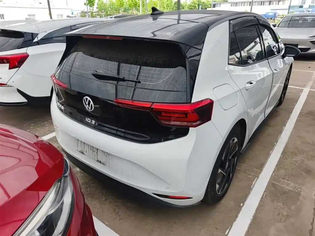 Volkswagen ID.3 2025 Smart Pure Intelligent Edition фото 7