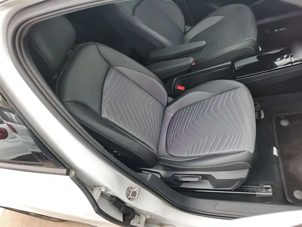 Volkswagen ID.3 2025 Smart Pure Intelligent Edition фото 25