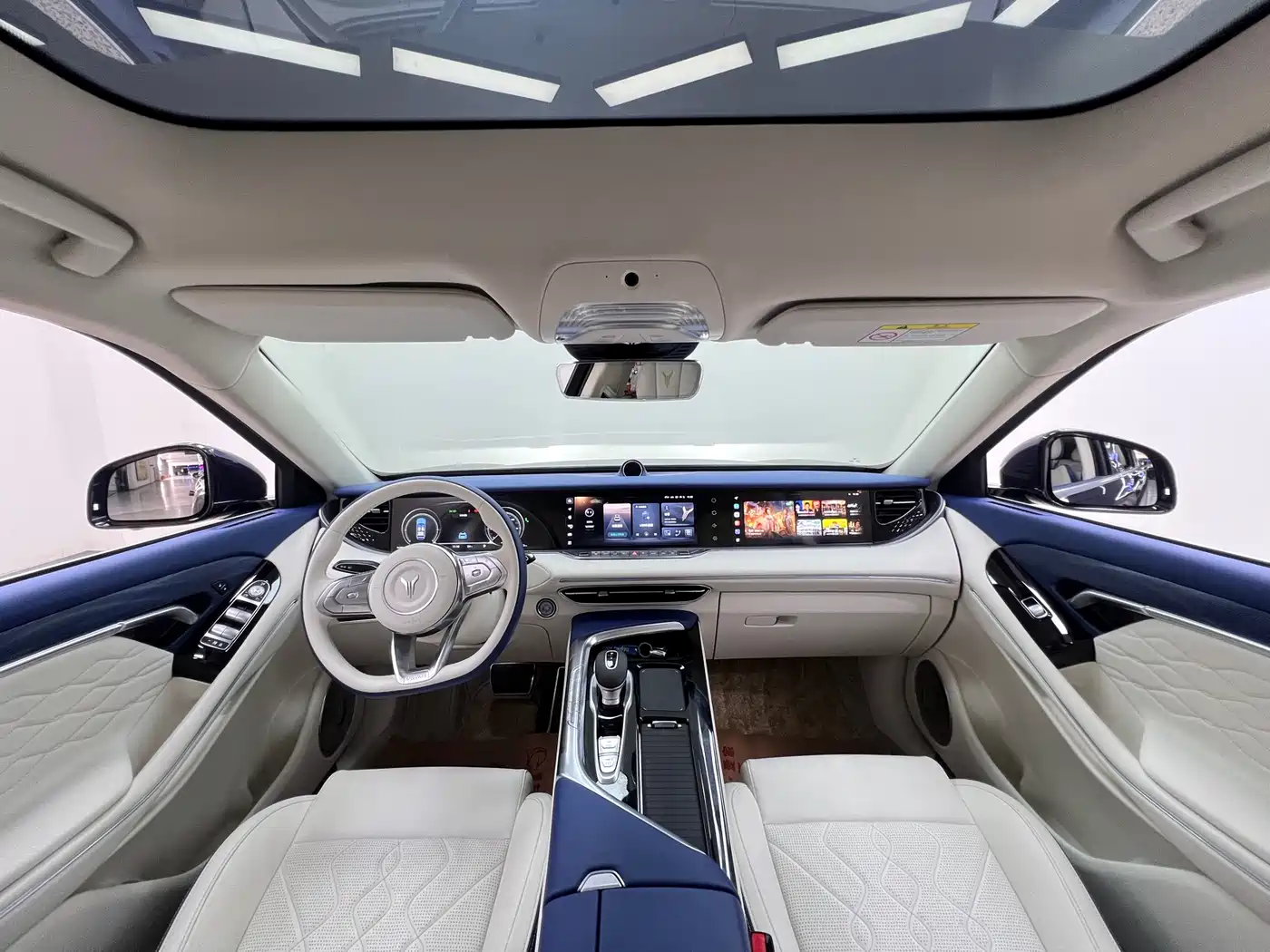 Voyah Auto VOYAH FREE 2021 AWD Standard Range Extender Exclusive Luxury Package фото 19