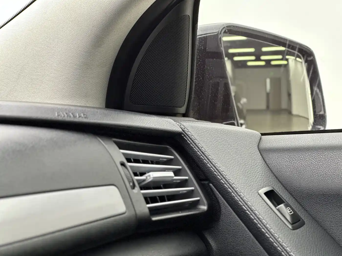 Mercedes-Benz R-Class 2014 R 320 4MATIC Business фото 16