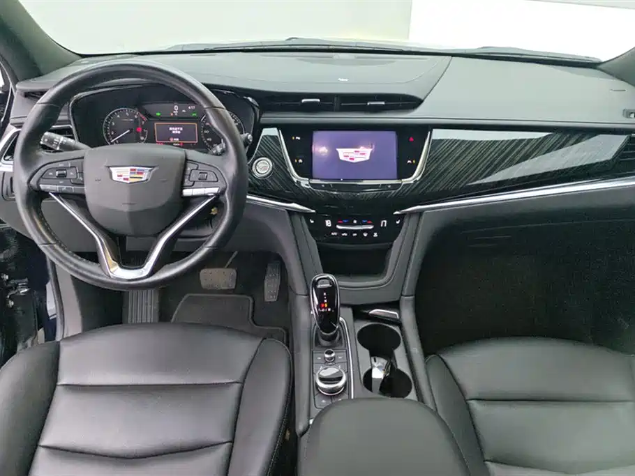 Cadillac XT6 2022 2.0T 7-Seater 2WD Luxury Edition фото 12