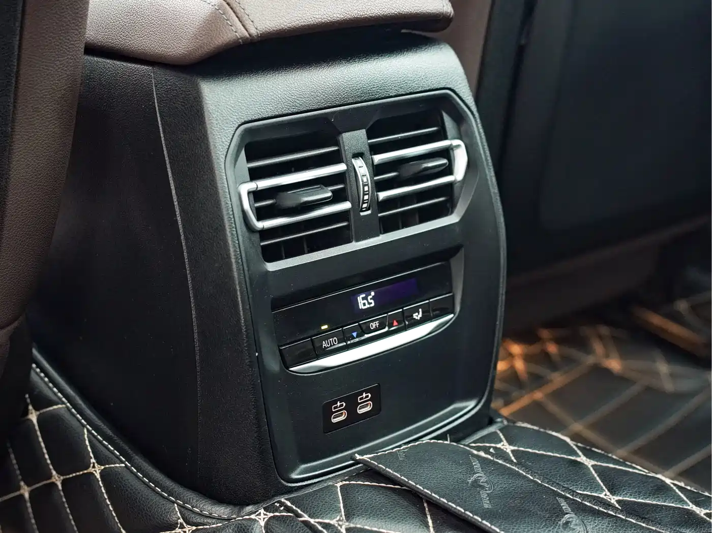 BMW 3 Series 2020 325Li M Sport Black Night Package фото 14