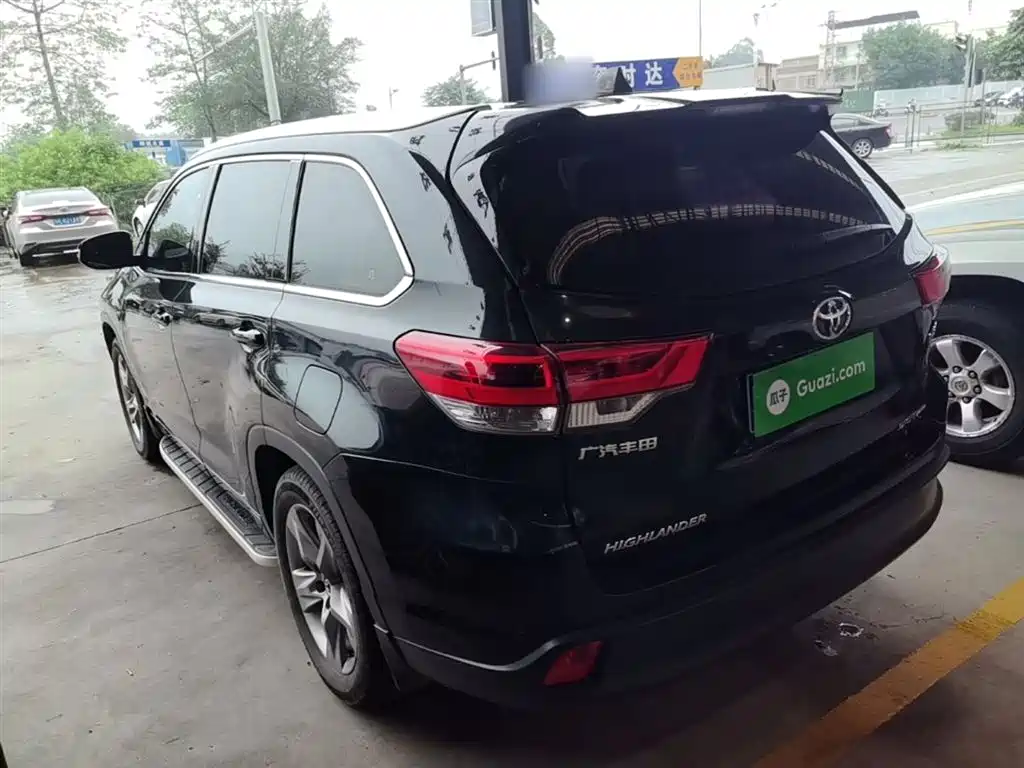 Toyota Highlander 2018 2.0T 4WD Luxury 7-seater China VI фото 5