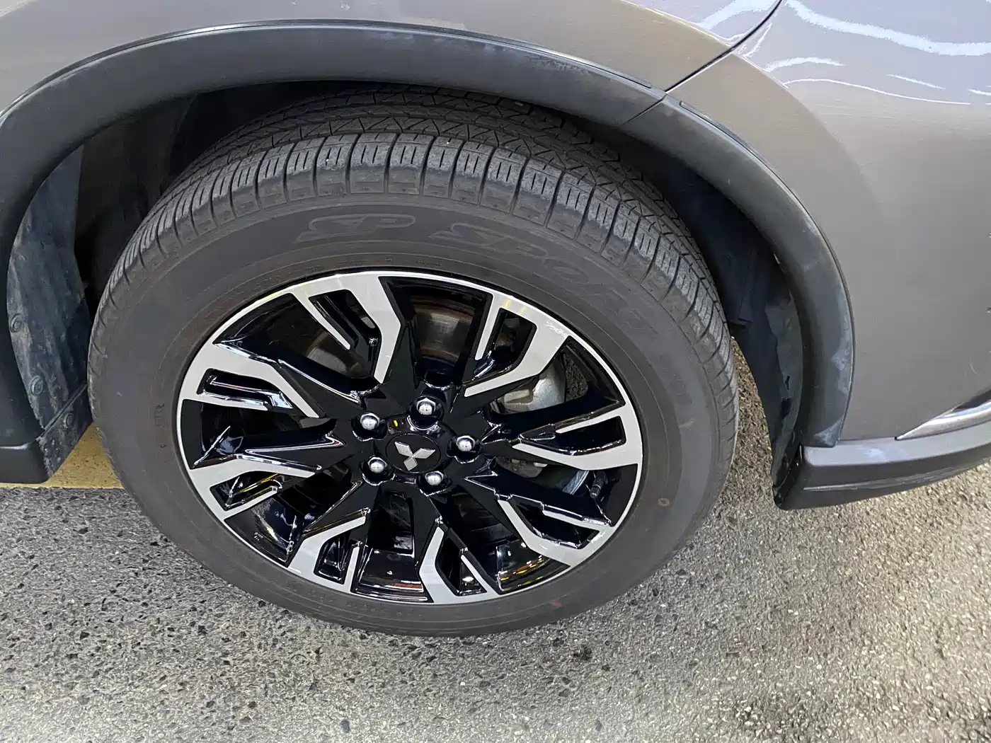 Mitsubishi Outlander 2019 2.0L 2WD Enjoy 7-Seater China VI фото 15