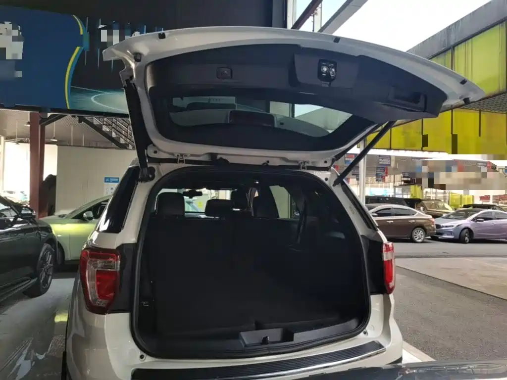 Ford Explorer (Import) 2019 2018 2.3T Elite Edition