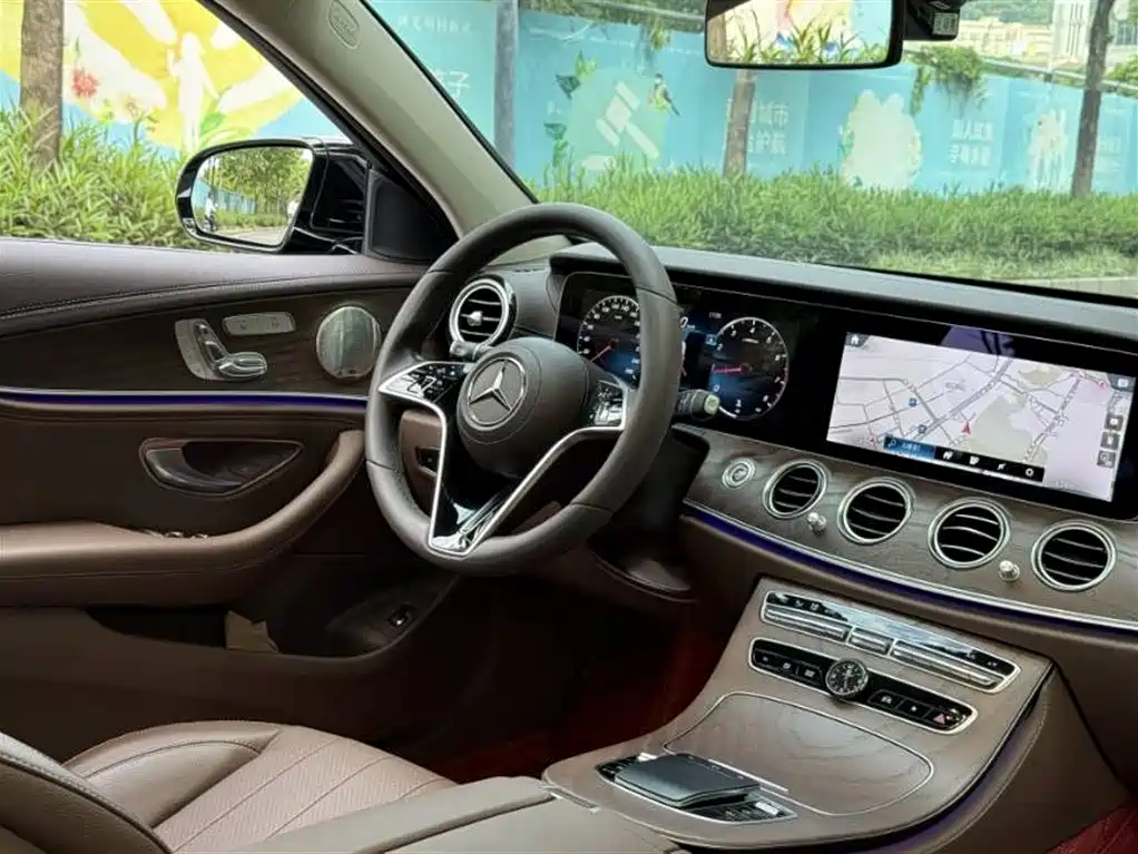 Mercedes-Benz E-Class 2022 Second Facelift E 300 L Luxury фото 13