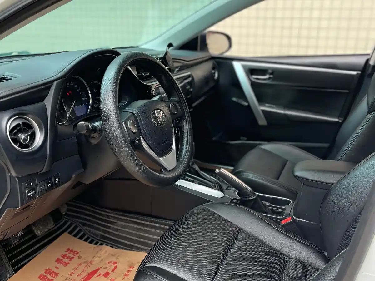Toyota Levin 2018 185T CVT Luxury Edition фото 7