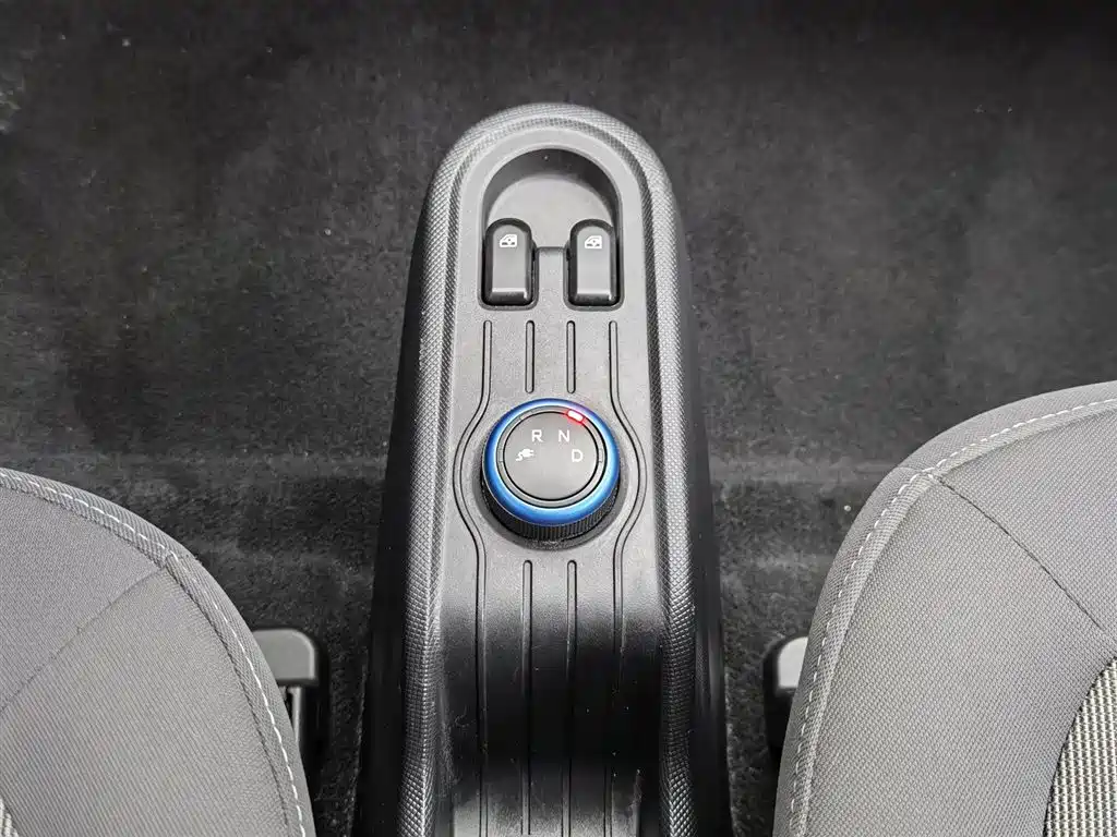 WULING AUTOMOBILE HONGGUANG MINIEV