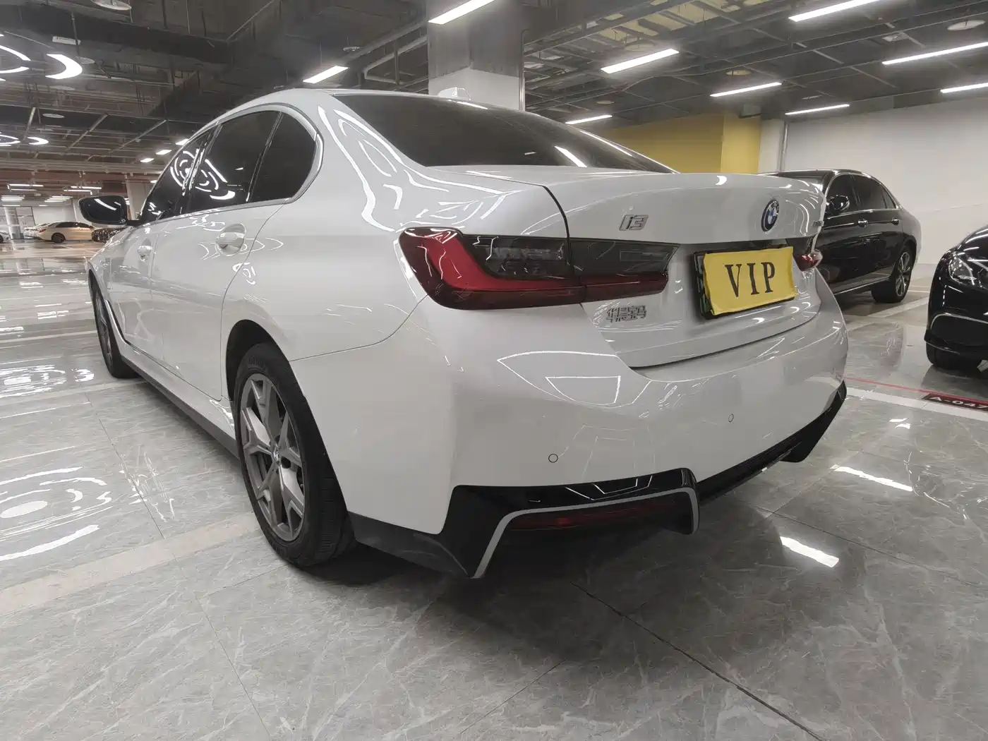 BMW i3 2025 2025 eDrive 35 L