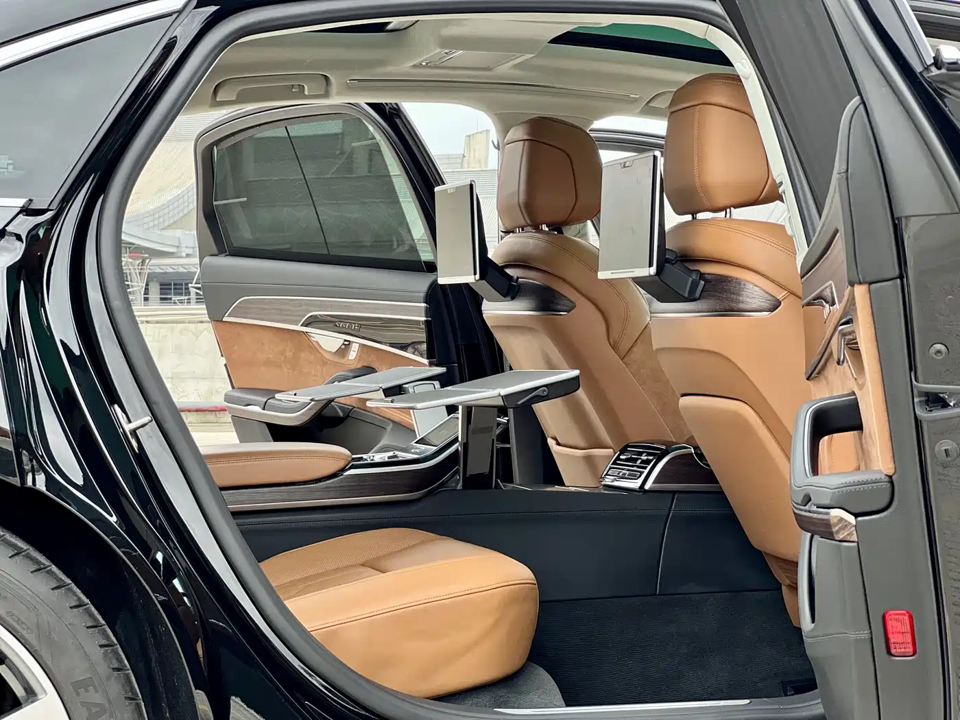Audi A8 2019 A8L 55 TFSI quattro Premium фото 7