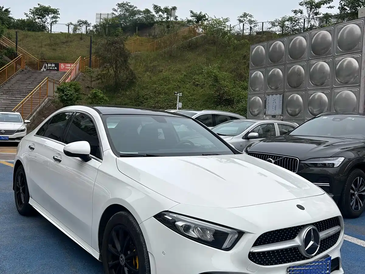 Mercedes-Benz A-Class 2022 A 200 L Sport Sedan Style фото 2