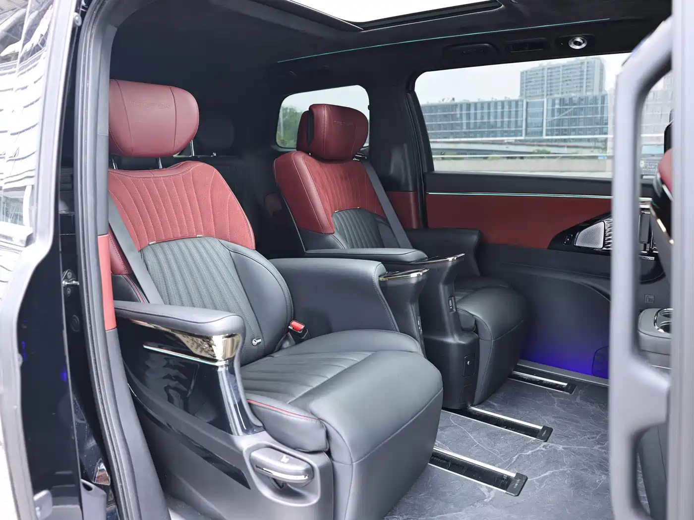 GAC Trumpchi Trumpchi M8 2024 Patriarch Series 400T Ultimate Edition фото 13