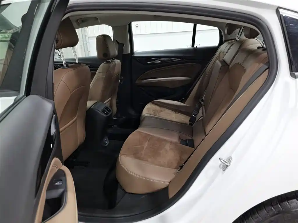 Buick Regal 2022 552T Smart Edition фото 15
