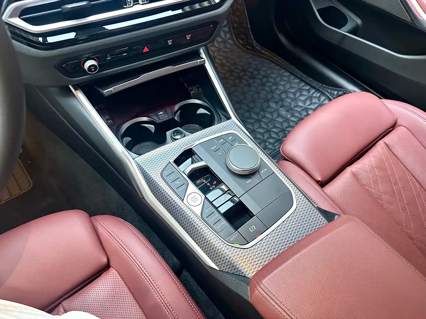 BMW 3 Series 2023 325Li M Sport Black Night Package фото 17