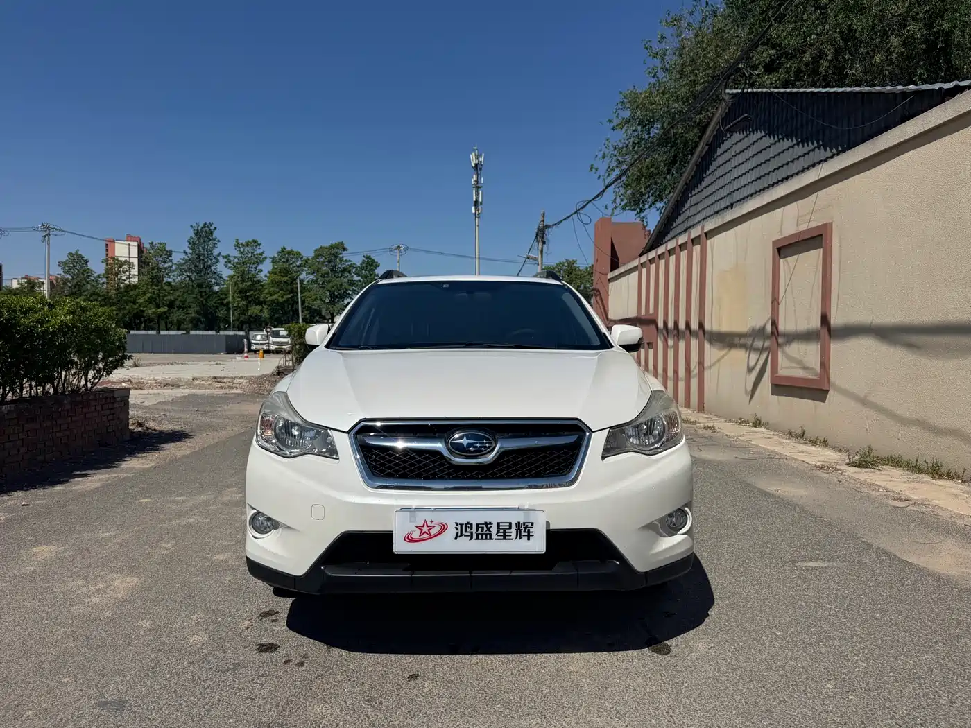 Subaru XV 2012 2.0i Comfort Edition фото 2