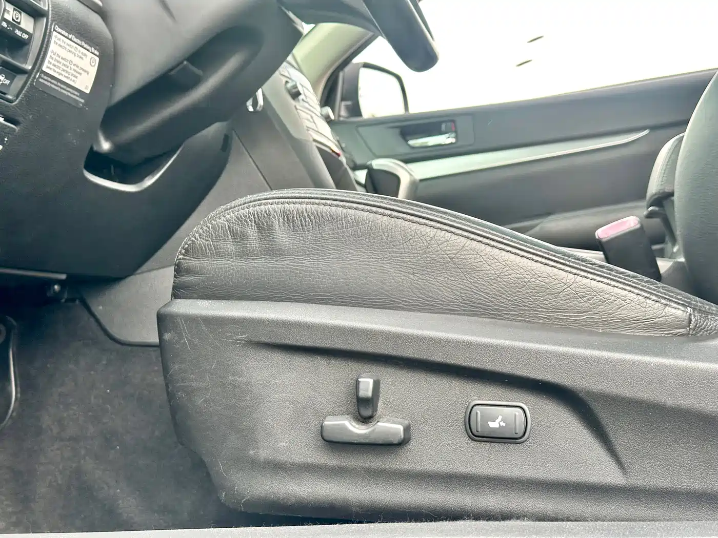 Subaru Legacy 2010 2010 Model 2.0i Luxury