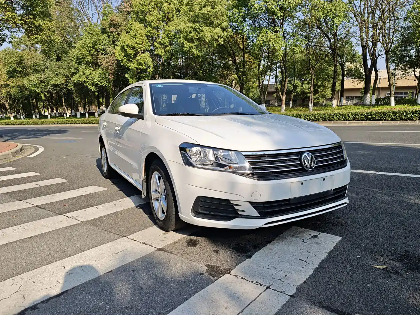 Volkswagen Lavida 2019 Lavida Start 1.5L Auto Trend (China VI) фото 3