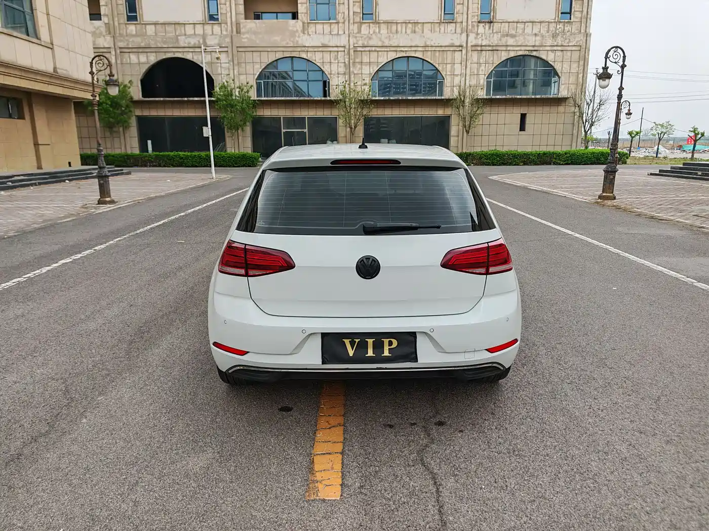 Volkswagen Golf 2020 Beloved Edition 280TSI DSG Comfort фото 17
