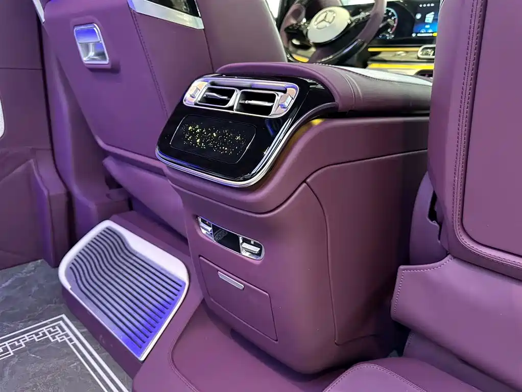 Mercedes-Benz Vito 2024 2.0T Elite Edition 7-Seater фото 13