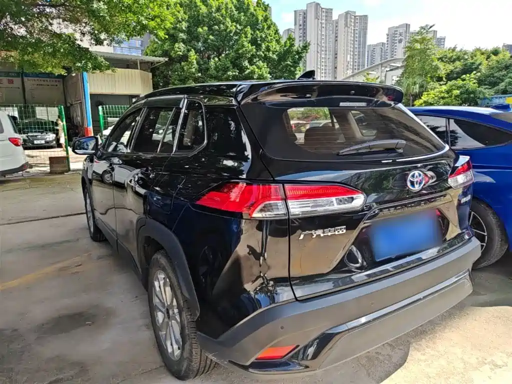 Toyota Frontlander 2023 2.0L Smart Hybrid Dual Engine Leading Edition фото 5