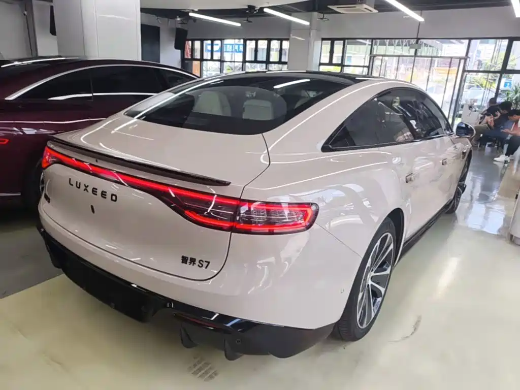 Zhijie S7 2025 2026 Max+