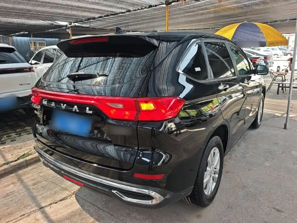 Фото 7 - Haval M6