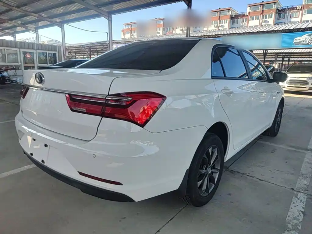 BYD Qin 2020 2019 1.5L Automatic Luxury Edition
