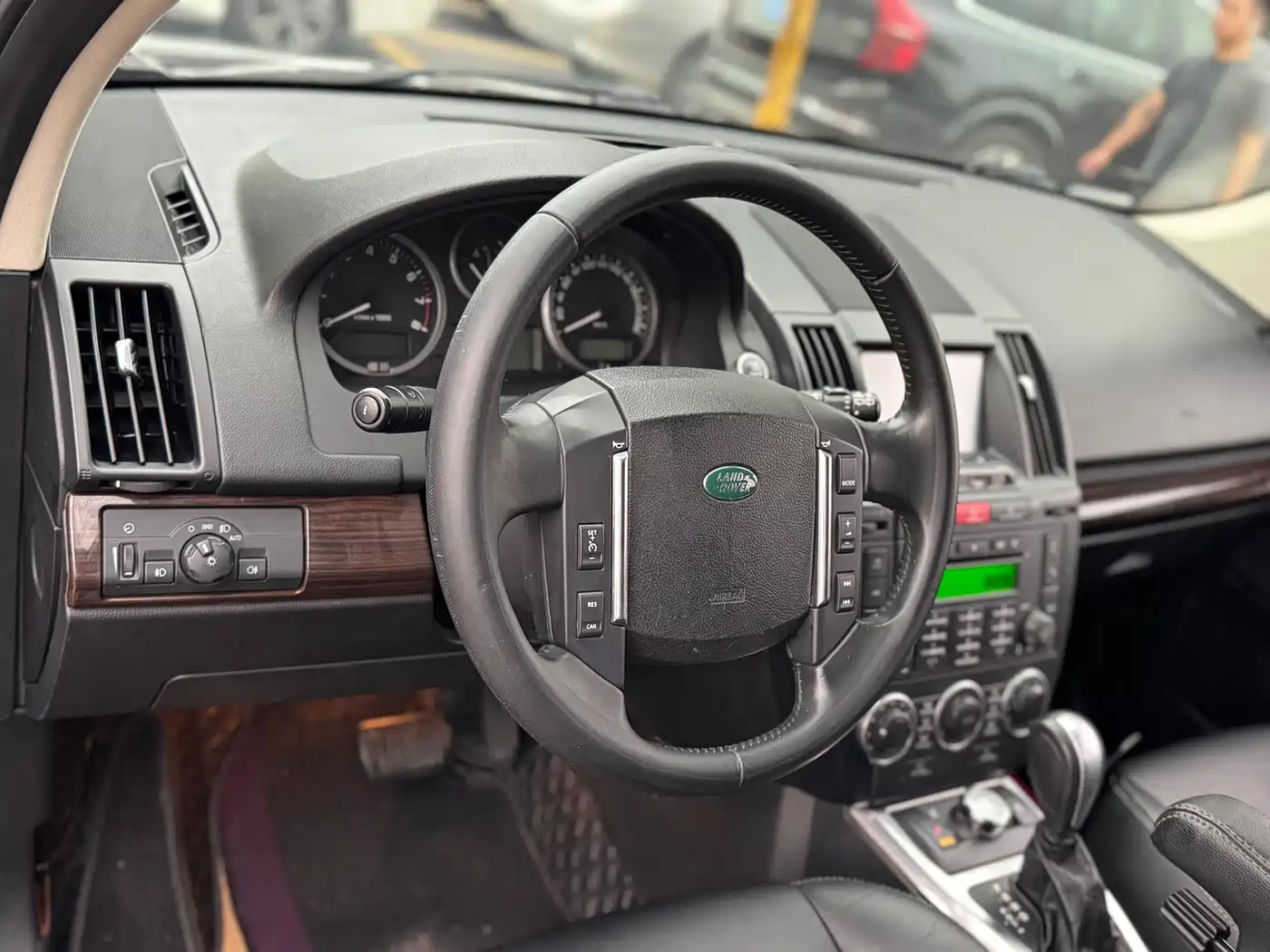 Фото 17 - Land Rover Freelander 2