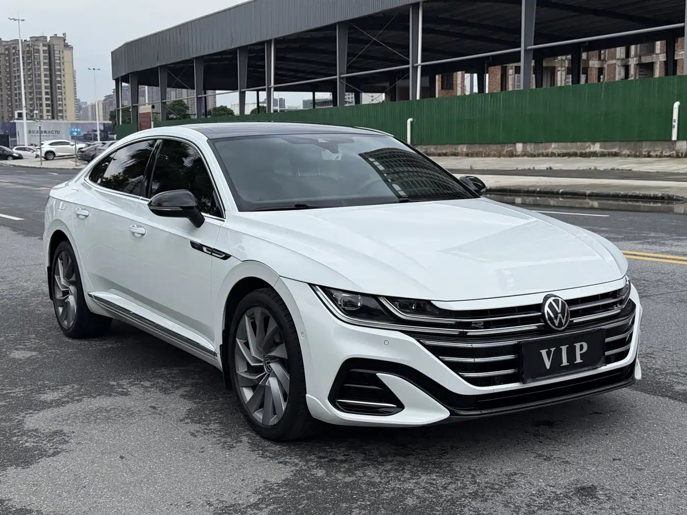 Volkswagen FAW-Volkswagen CC 2023 380TSI Eye-catching Edition фото 3