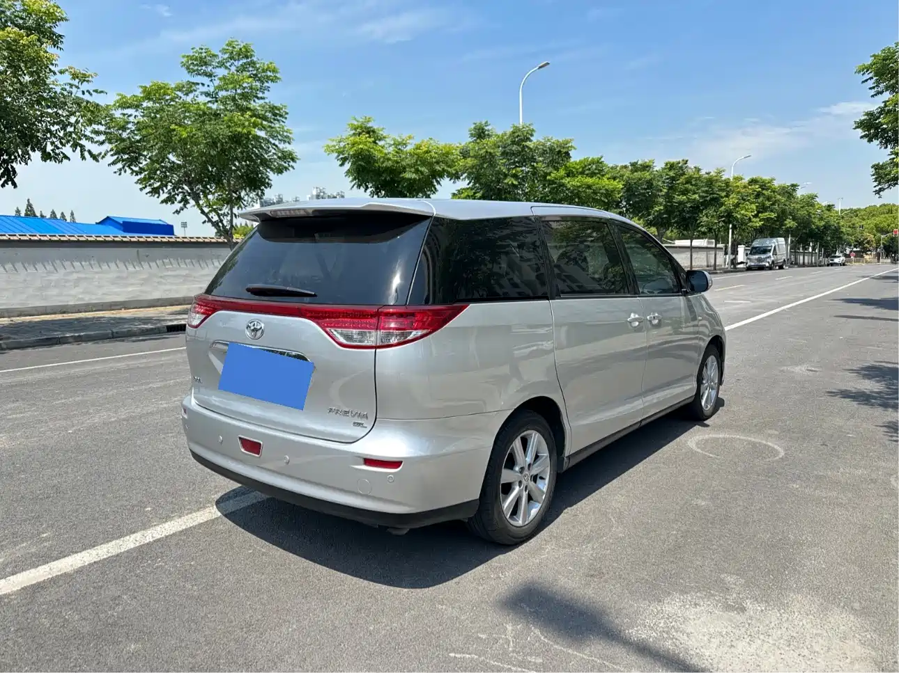 Toyota Previa 2009 2006 Model 2.4L 7-Seater Luxury Edition
