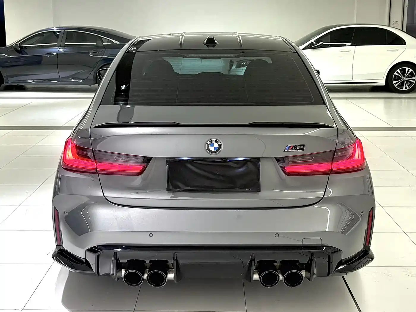 BMW M3 2024 M3 Sedan M xDrive Competition фото 8