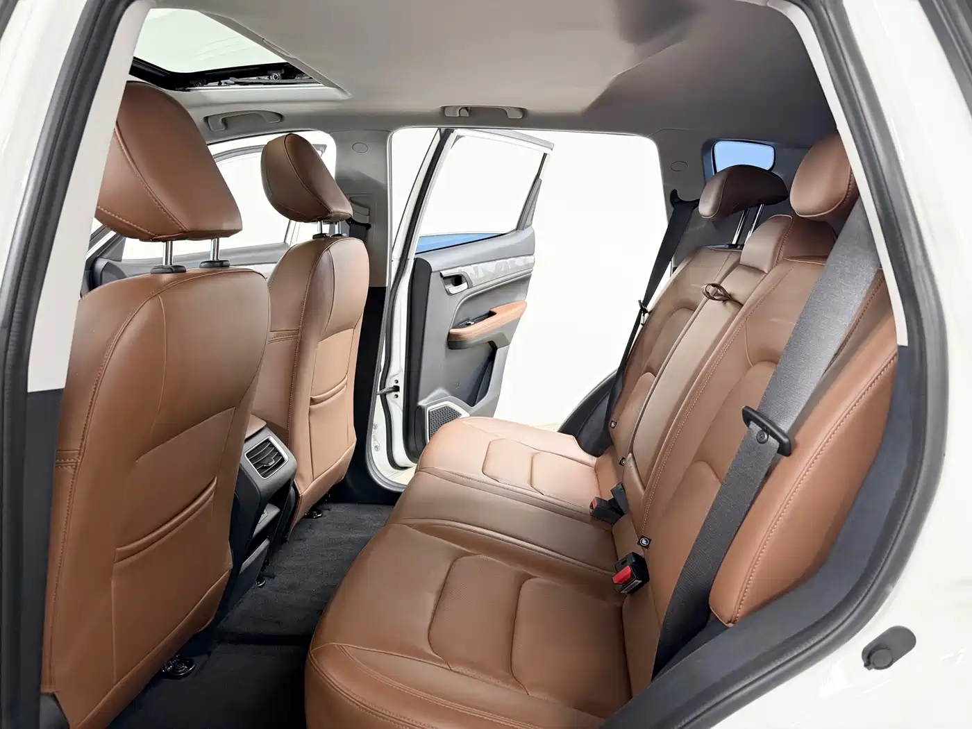 GEELY AUTOMOBILE VISION X6